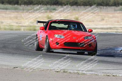 media/Sep-15-2024-Speed Ventures (Sun) [[7a54f7ed2f]]/Yellow Group/Session 1 (Outside Grapevine)/